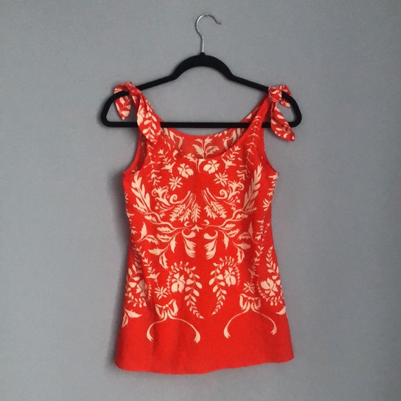 ⭕️ PRICE FIRM CAbi Size XS Red and White Shoulder Tie Top - Picture 7 of 7